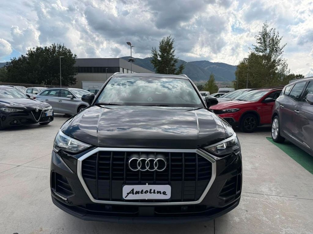 Image of Audi Q3