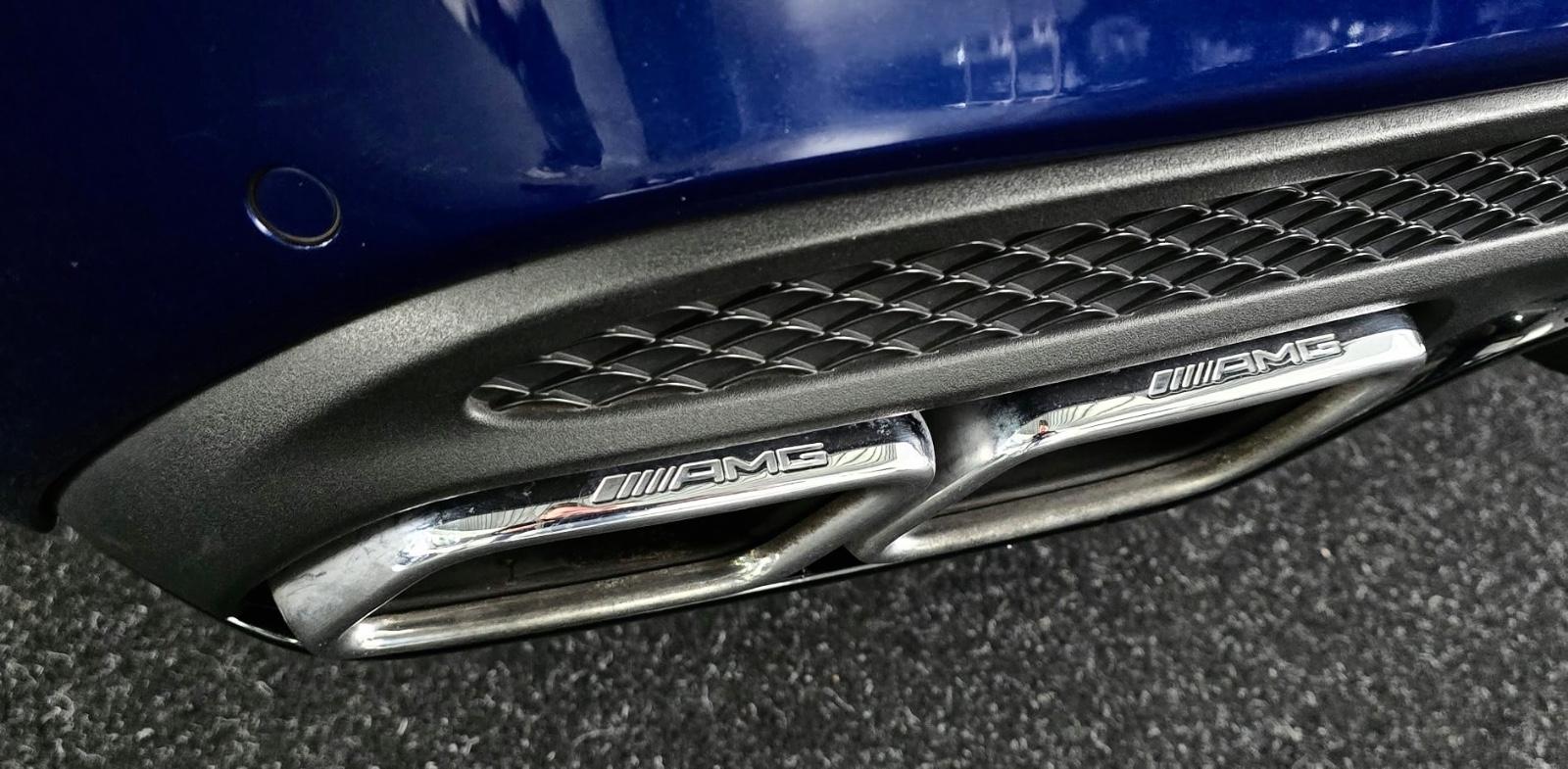 MERCEDES-BENZ C - 63 AMG - 476 CV - BVA - ENTRETIEN MERCEDES