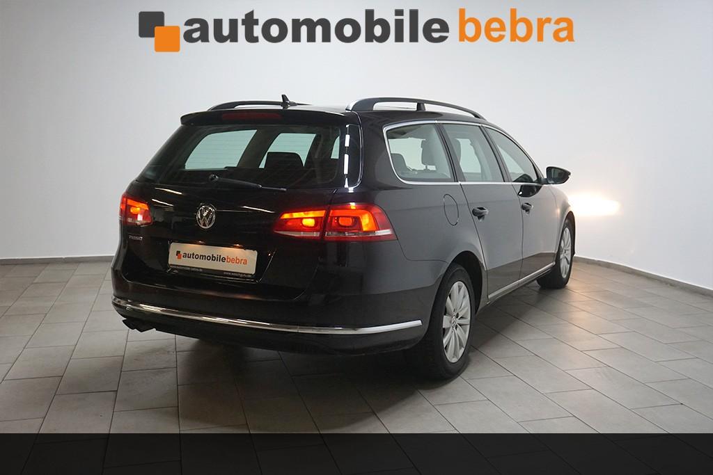 Volkswagen Passat 2011 — engine 19.685 cm³, 140 HP (103kW)