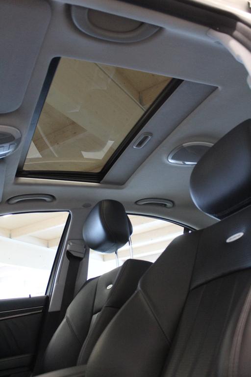 Mercedes-Benz E 55 AMG