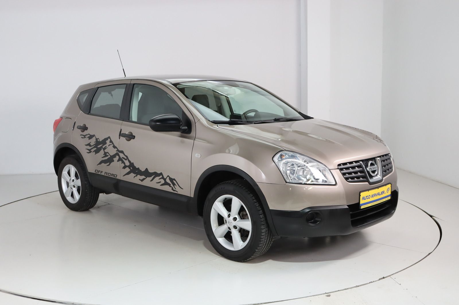 Fahrzeugabbildung Nissan Qashqai 2.0 Acenta 4X4 * AHK * LED *
