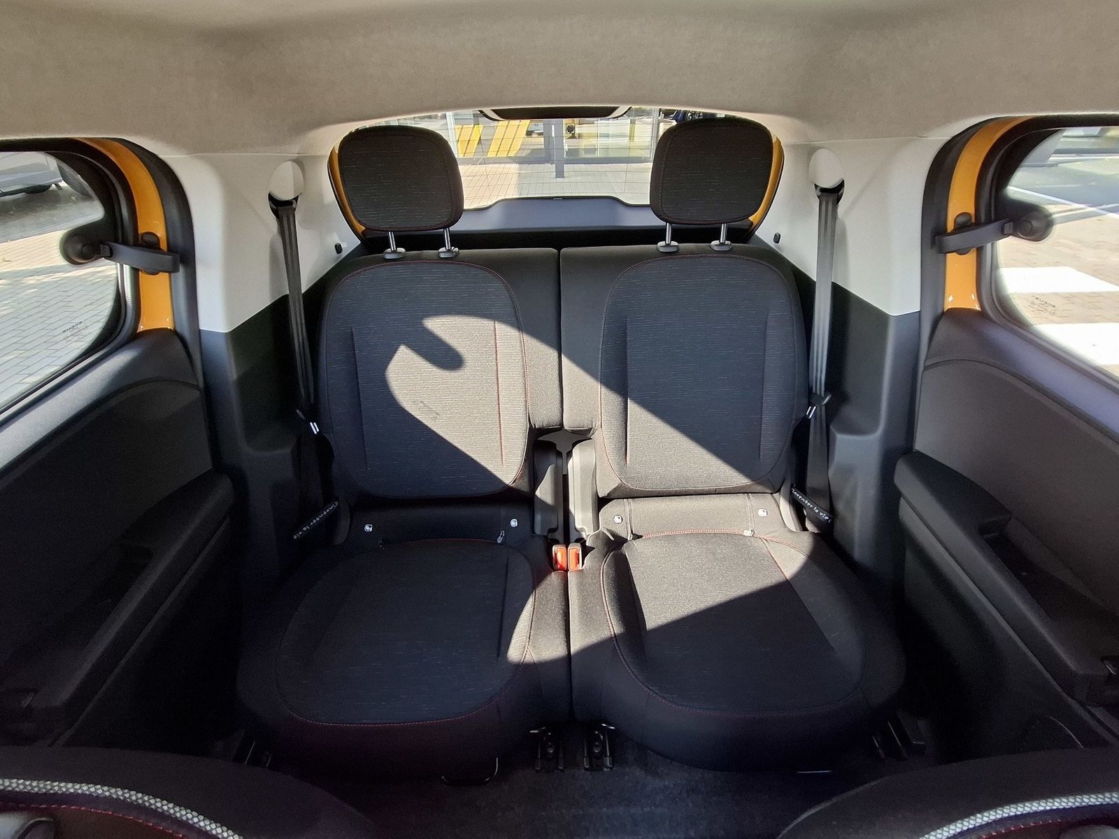 Renault Twingo - Bild 17
