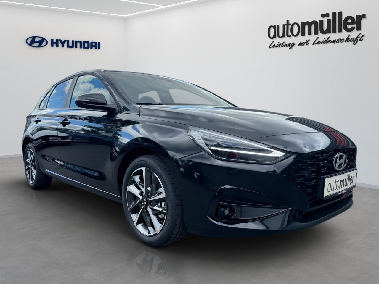Fahrzeugabbildung Hyundai i30 TREND ACC Akustikglas Fernlichtass. Kam. LM
