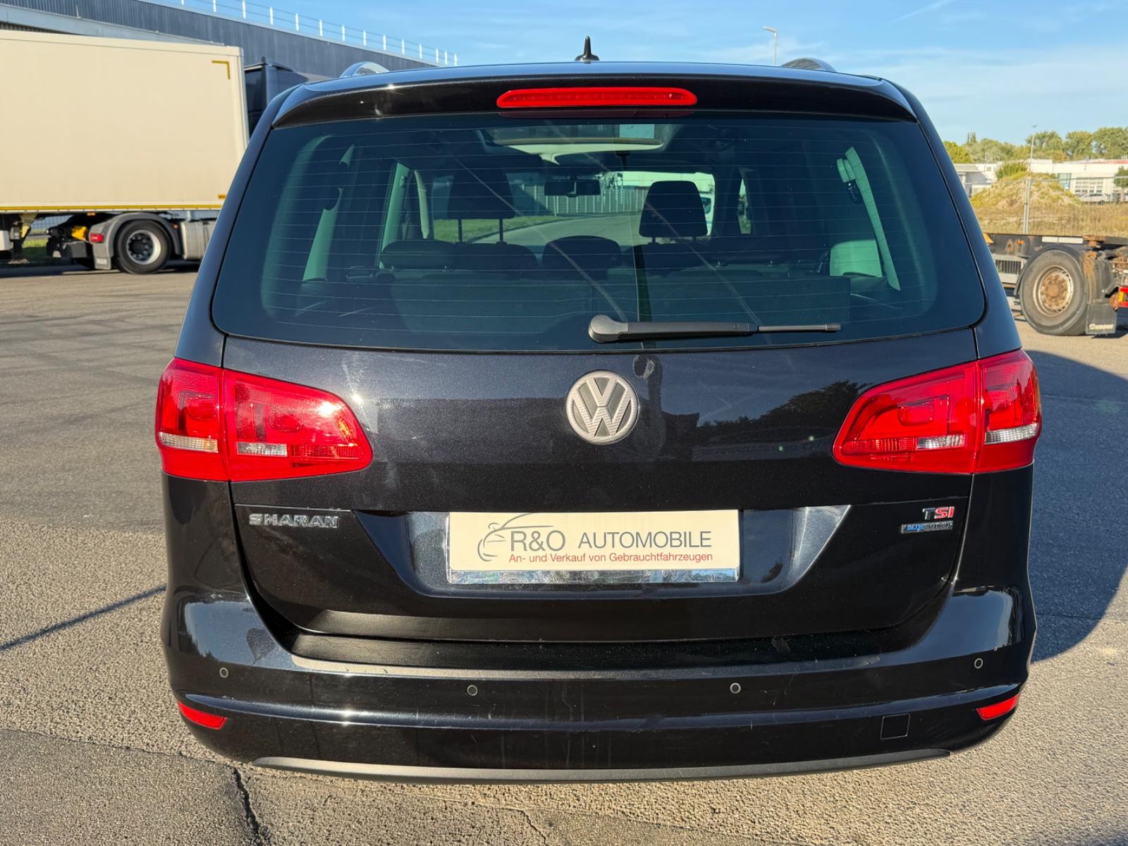 Volkswagen Sharan 2012 — photo 5