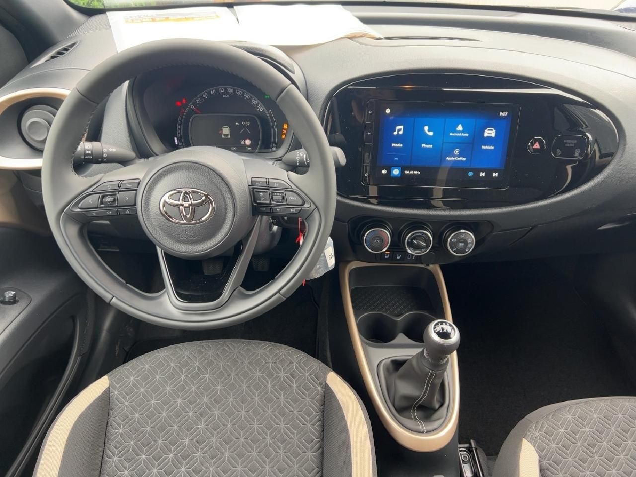 Fahrzeugabbildung Toyota Aygo X Teamplayer M/T