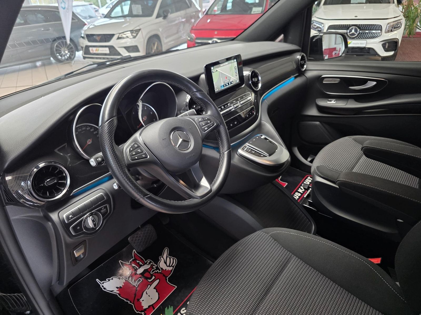 Fahrzeugabbildung Mercedes-Benz V 220d Edition lang /LED/Navi/Cam/Totwink./Ahk