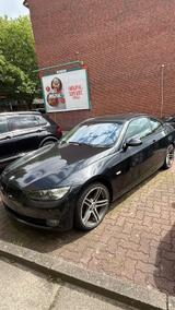 BMW 320i - - BMW 320 aus 2008: Coupe, 320i