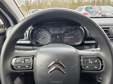 Bild 18 Citroën C3 PureTech 1.2 Shine Automatik/LED/Regen+Licht