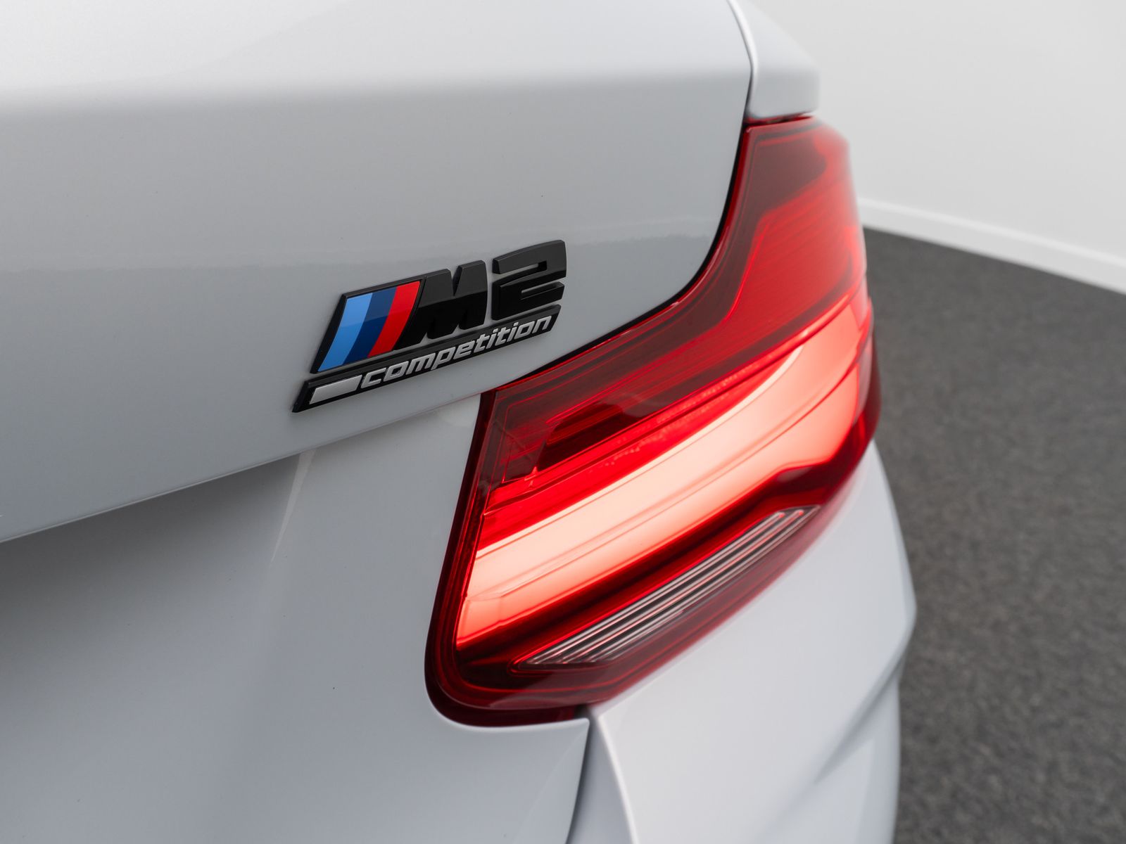 Fahrzeugabbildung BMW M2 Competition M Driver´s Kamera NaviPro 19Zoll