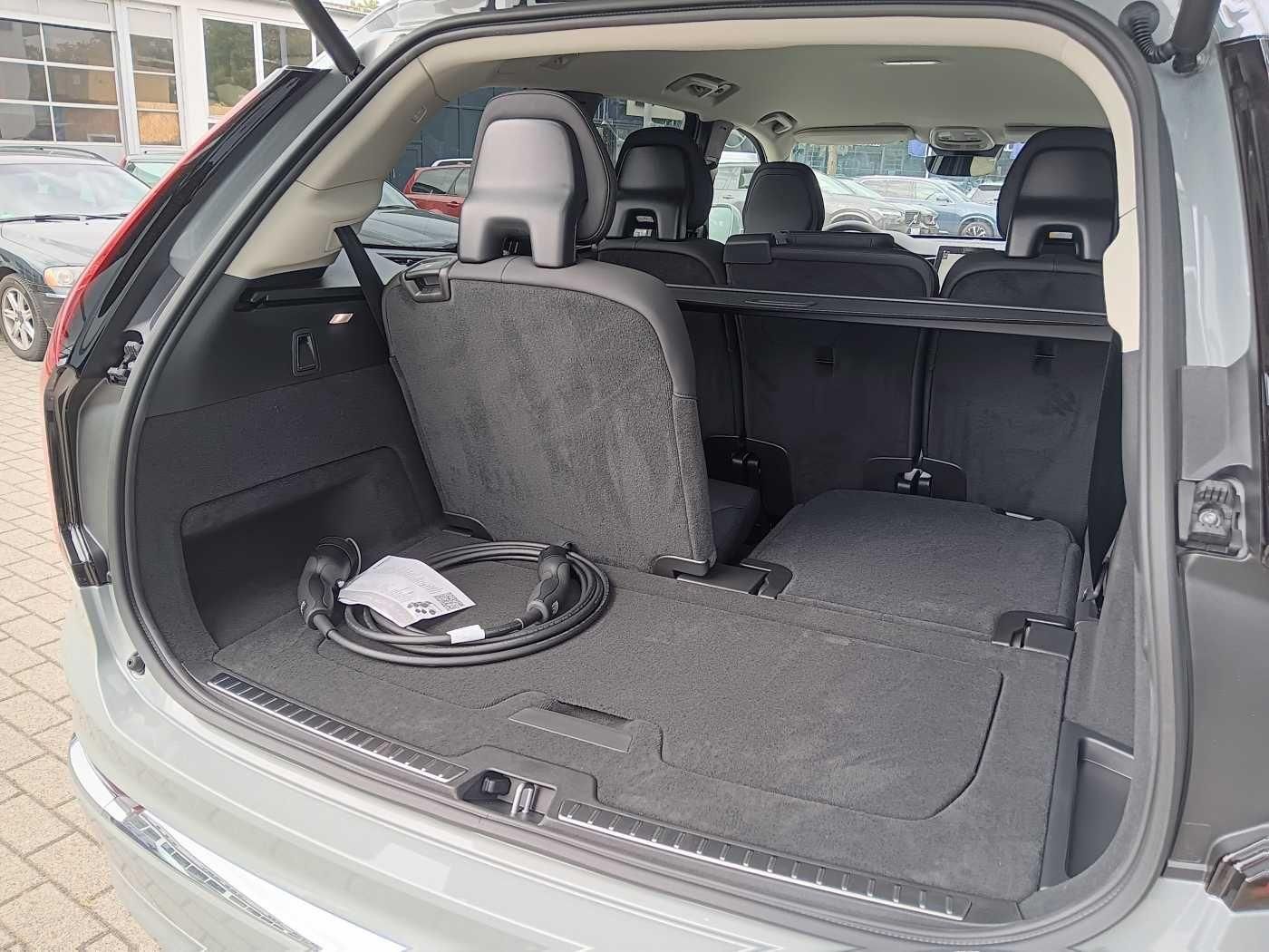 Fahrzeugabbildung Volvo XC90 T8 AWD Plus Bright 'Anhängerkupplung'