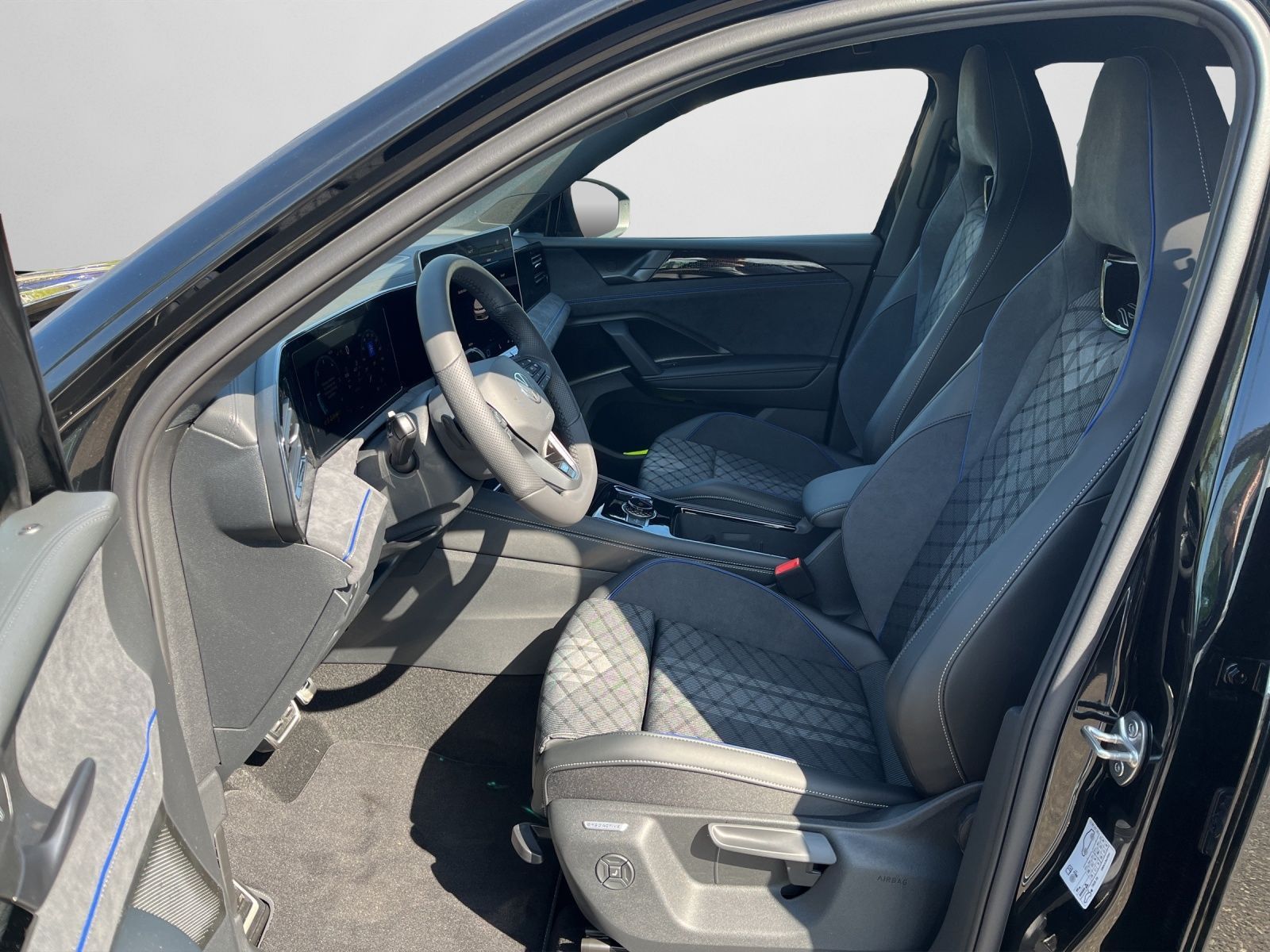 Volkswagen Tiguan - Bild 13