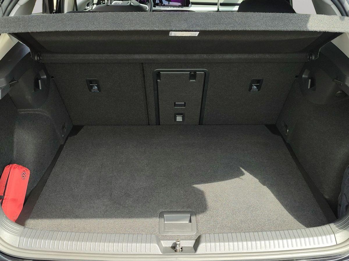 Volkswagen Golf 1.5 TSI Active +STANDHEIZUNG+NAVI+APP+LED+, миниатюра 16