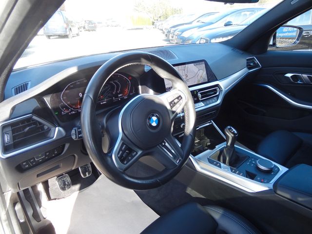 Fahrzeugabbildung BMW 320 d M Sportpaket/HUD/GSD/Leder/PDC/LED/Virtual
