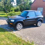 Toyota Rav 4 zu verkaufen - Toyota RAV 4 in Lübeck