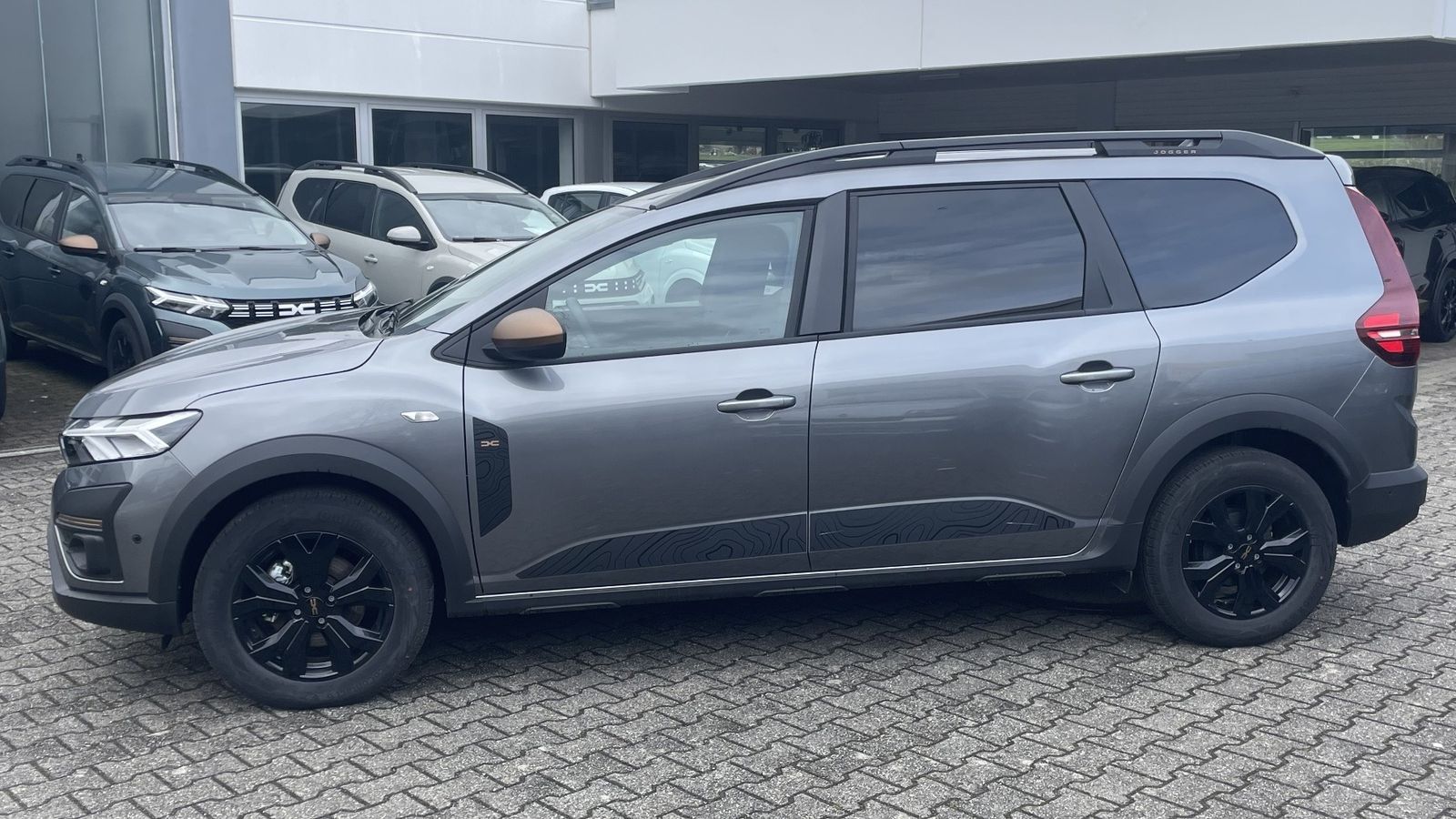 Fahrzeugabbildung Dacia Jogger Extreme HYBRID 140 Reduziert!!!