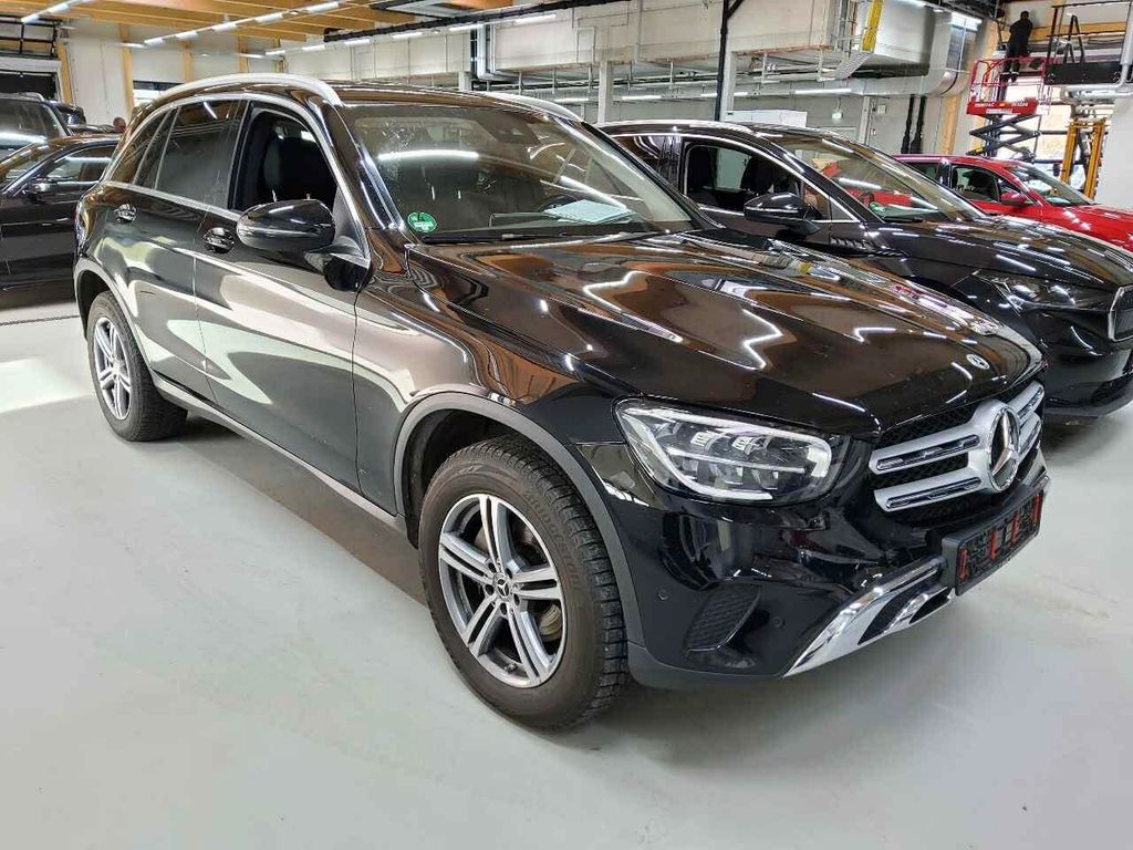 Mercedes-Benz GLC 300
