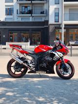 Yamaha YZF R6  - YAMAHA YZF R6