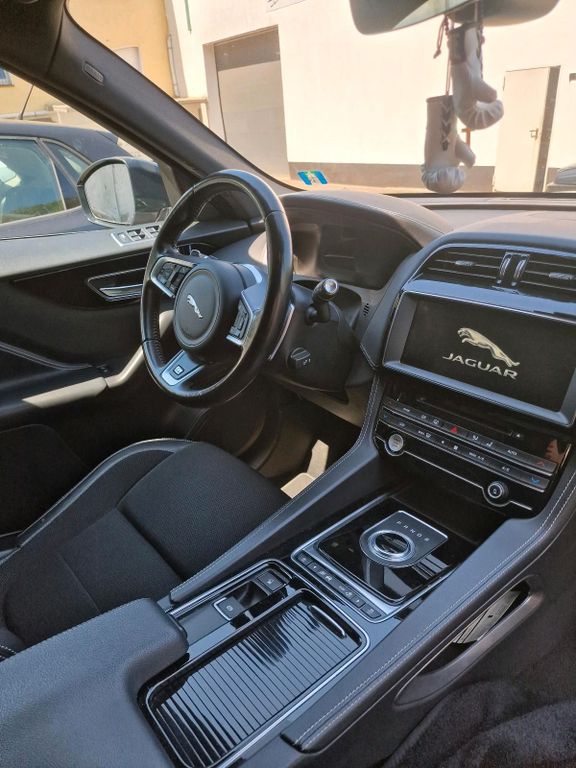 Image of Jaguar F-Pace