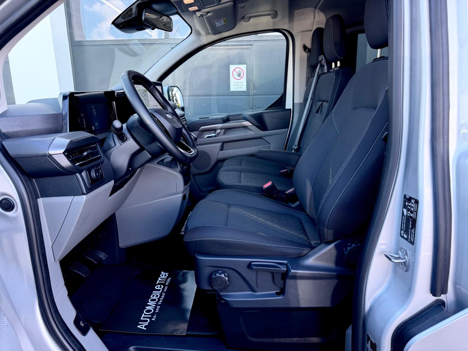 Ford Tourneo Custom 2.0d EcoBlue L2 Titanium 9.Sitzer