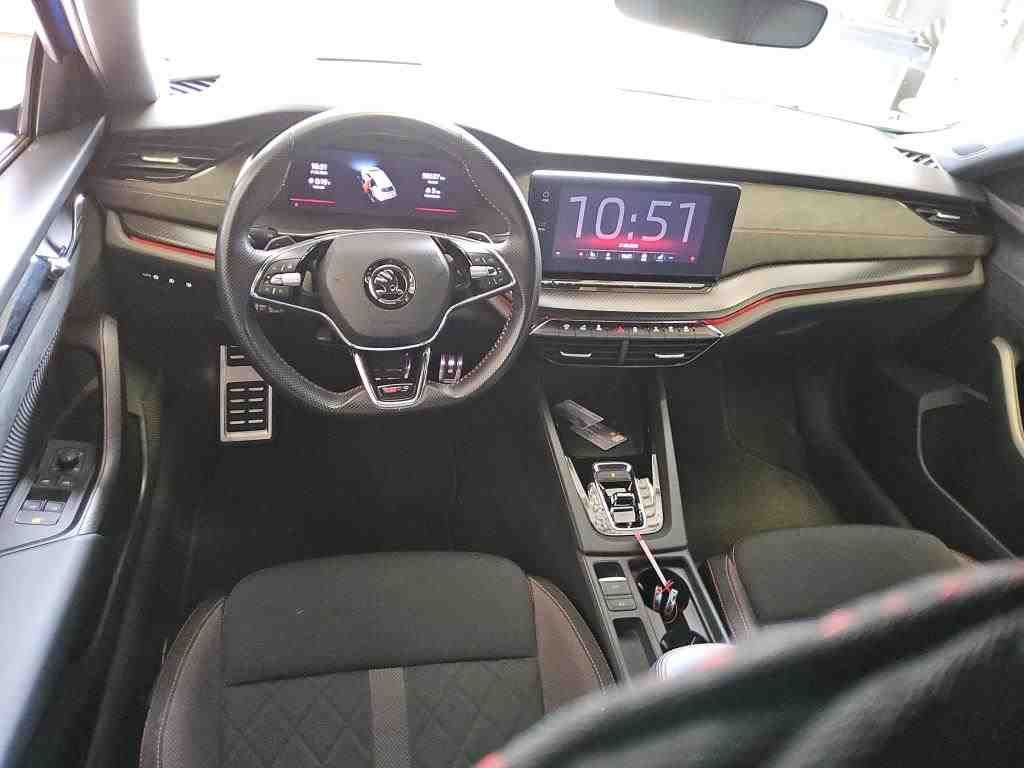 Skoda Octavia - Bild 4