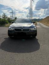 BMW 530d xDrive G31 Touring M-Sport innen und außen  - BMW 5 Series: G31