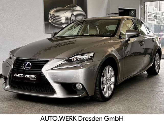 Lexus IS 300 h*XENON*DAB*PTS*KAMERA*GSD*LEDER*AUTOM.