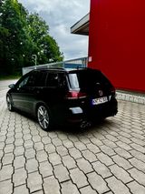 Volkswagen Golf R FL 4-Motion LED+NAVI Variant TÜV Service  - Volkswagen Golf: Service