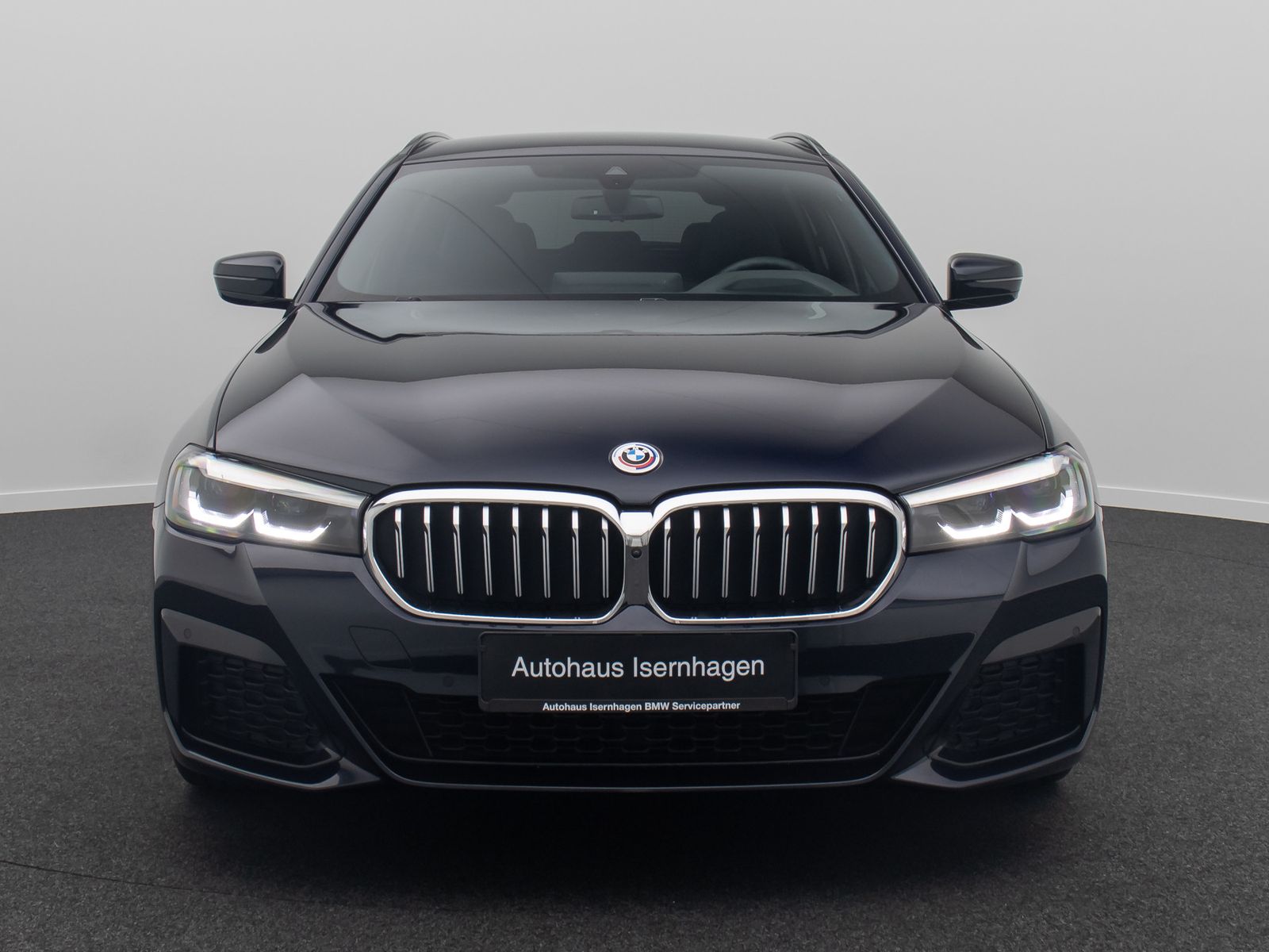 Fahrzeugabbildung BMW 530d xD MSport Individual 360&deg;H/K HUD DAB 20Zoll