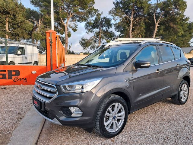 Ford Kuga 2.0 TDCI 150 CV Titanium*NAVI*LED*CRUI