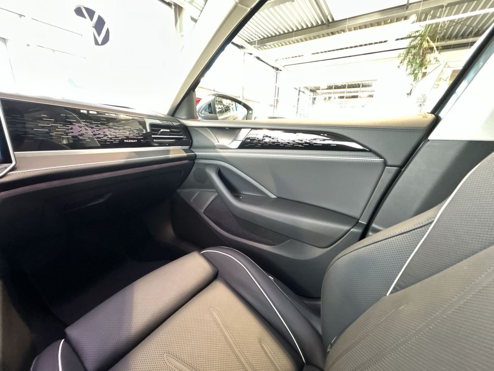 Volkswagen Passat - Bild 8