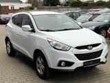 Hyundai ix35 2.0 120kW Comfort - PDC - SHZ - TÜV+ÖL NEU - Hyundai ix35 in Köln