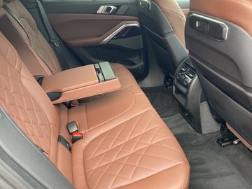 BMW X6 - 12