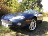 Jaguar XK8 - äußerst attraktiv und technisch perfekt! - blaue Jaguar XK8
