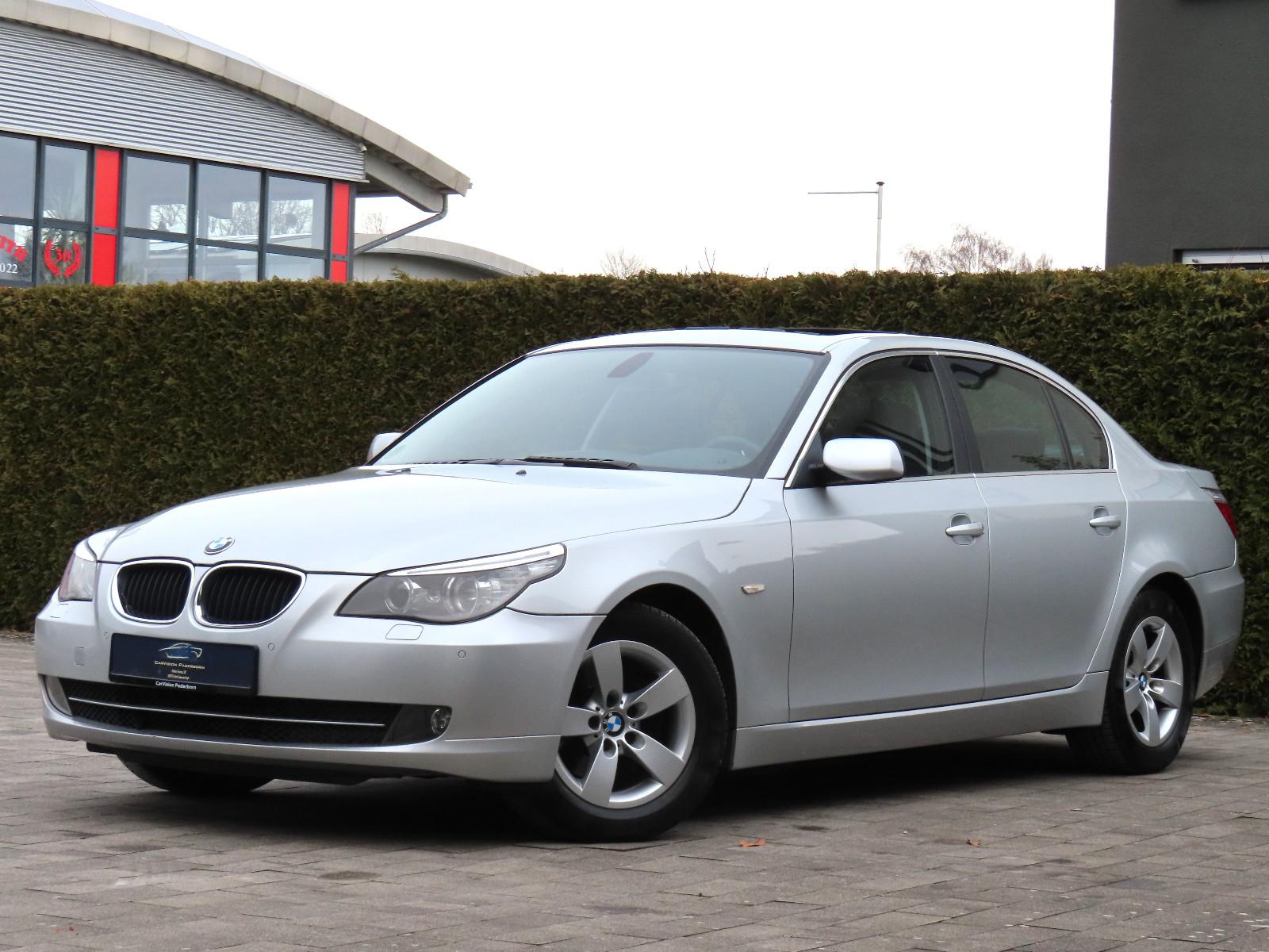 BMW 520i *Aut. / Navi / Schiebedach*