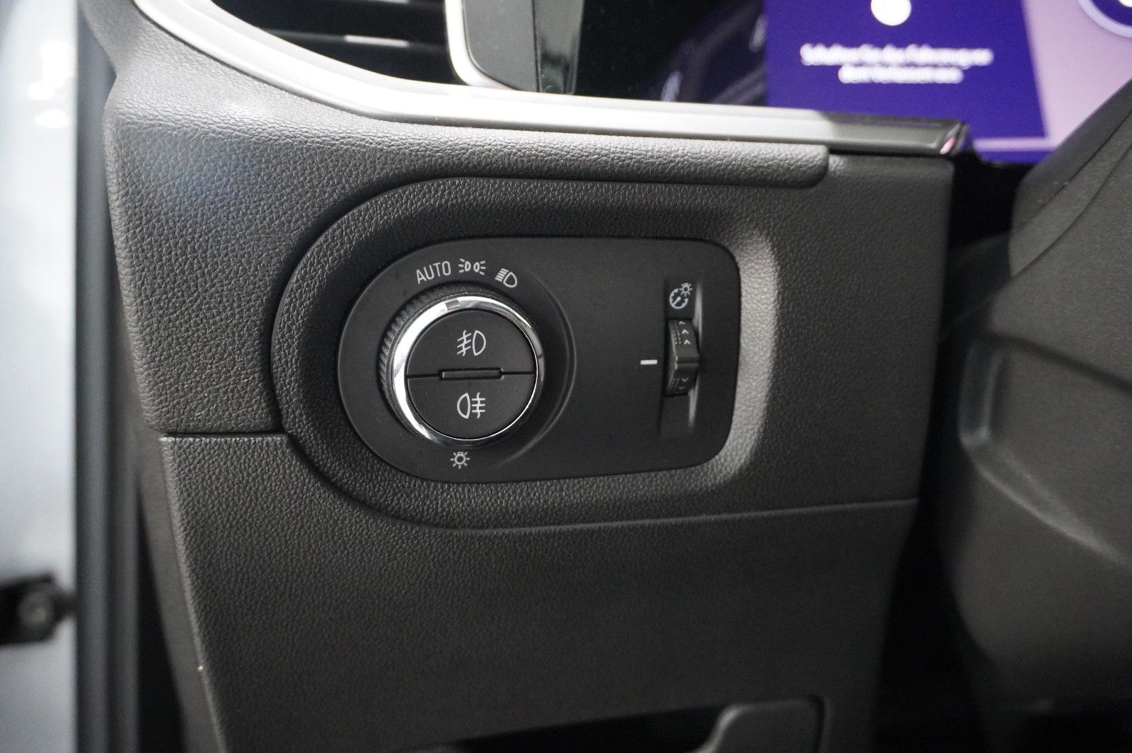 Fahrzeugabbildung Opel Grandland (X) 1.2T GS LINE NAVI/LED/KAMERA/SPORT