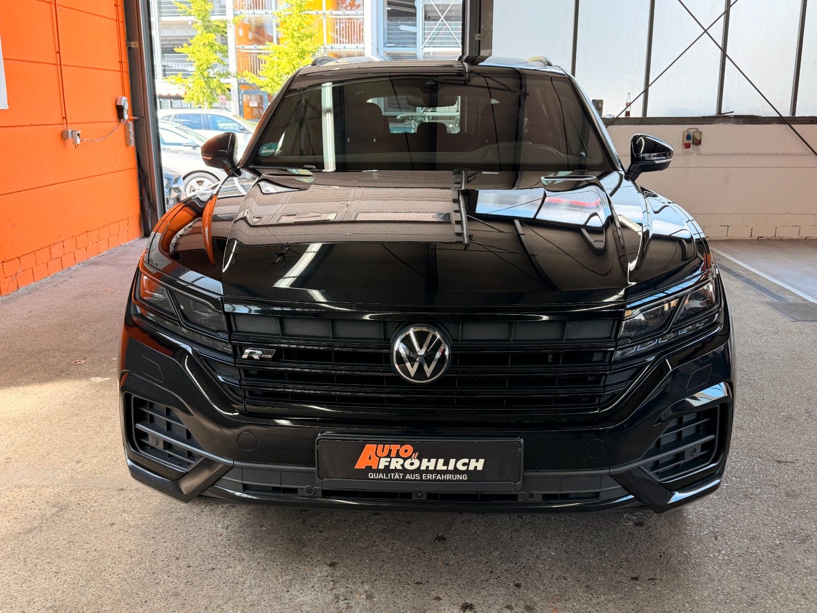 Volkswagen Touareg R-Line 4Motion Pano Kamera Widescreen imagem 2
