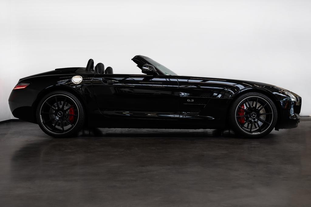 Mercedes-Benz SLS AMG