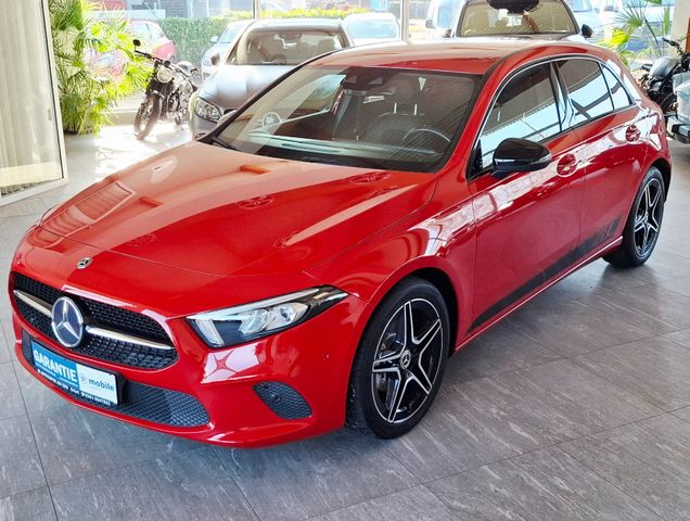 MERCEDES-BENZ A 180*Navi*LED*Sitzh*PDC*Keyless Go*DAB*