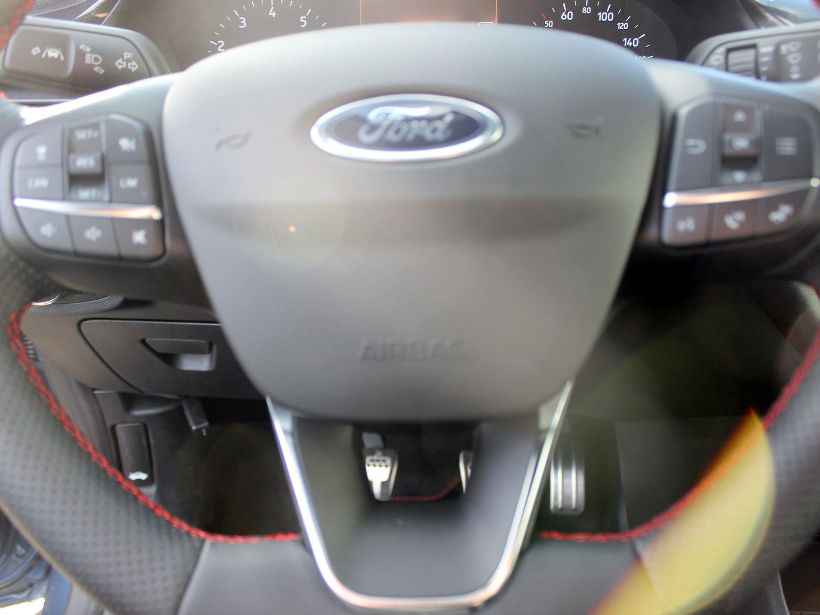 Fahrzeugabbildung Ford Fiesta ST-Line 1,0 EcoBoost Hybrid