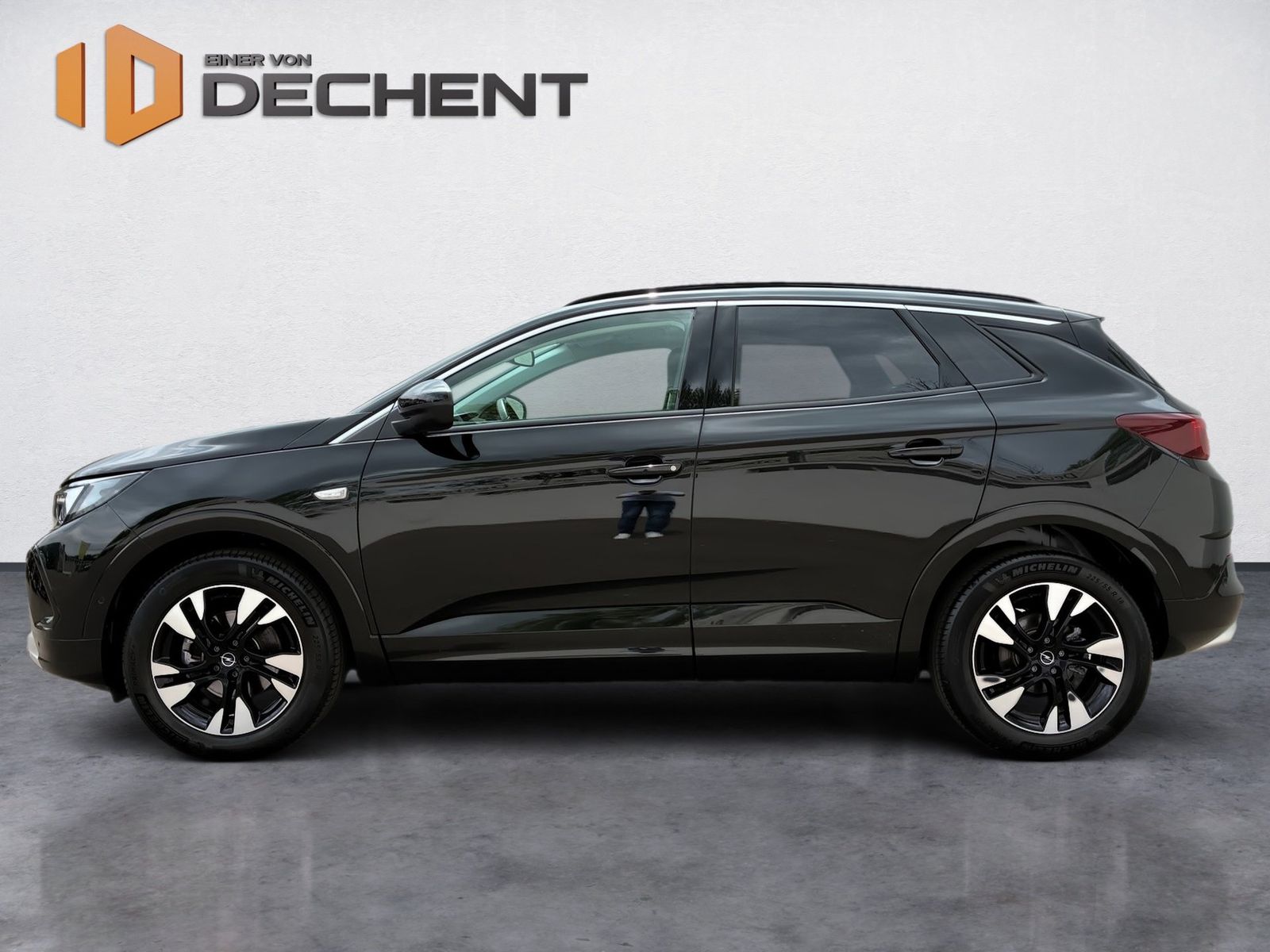 Fahrzeugabbildung Opel Grandland 1.2 Turbo Elegance 360,KlimaA,LED,Navi