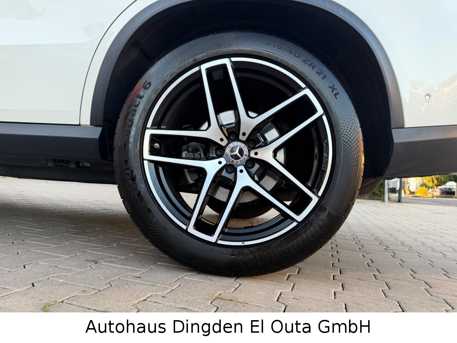 Mercedes-Benz GLE 350d Coupe 4Matic AMG Line foto 11