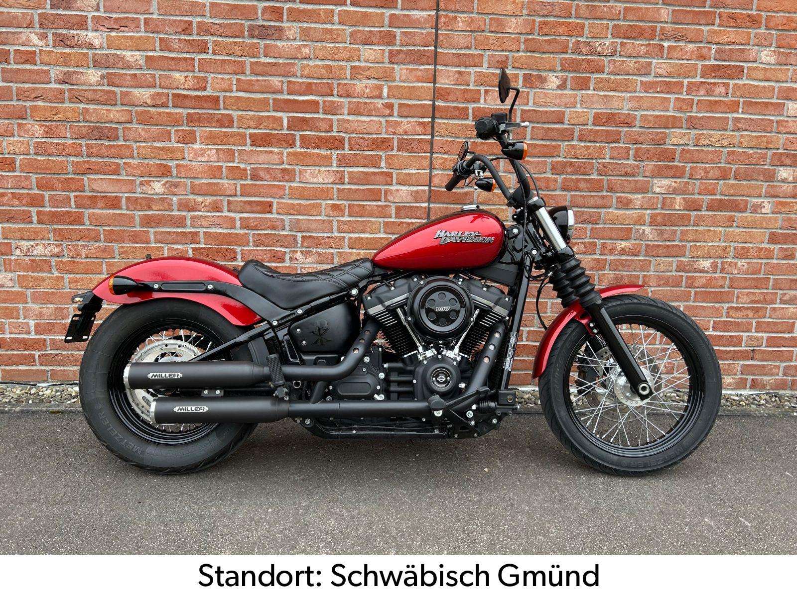 Harley-Davidson FXBB Softail Street Bob 107