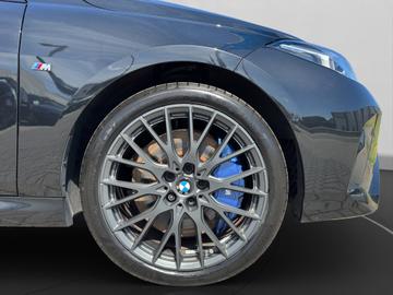 2025 BMW M235 缩略图 14