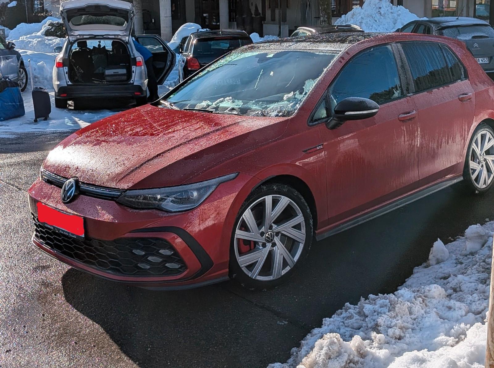 Volkswagen Golf 2.0 TSI OPF DSG GTI /Pano, Head up, WKR, миниатюра 3