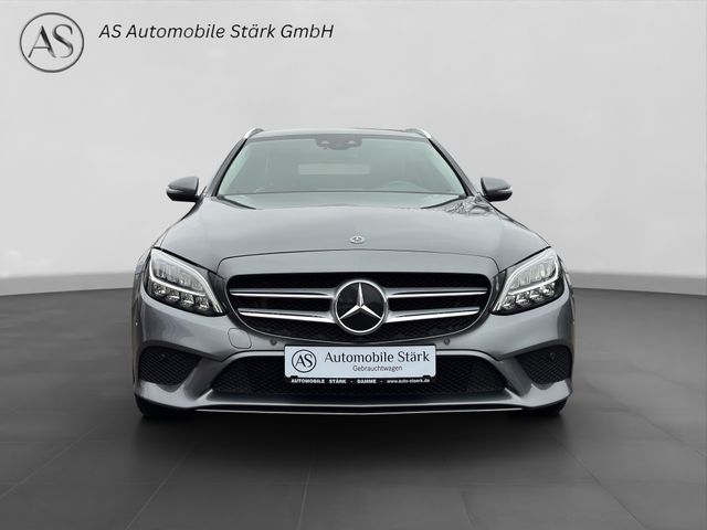 Fahrzeugabbildung Mercedes-Benz C 180 T Avantgarde+LED+Navi+Kamera+Spur+AHK