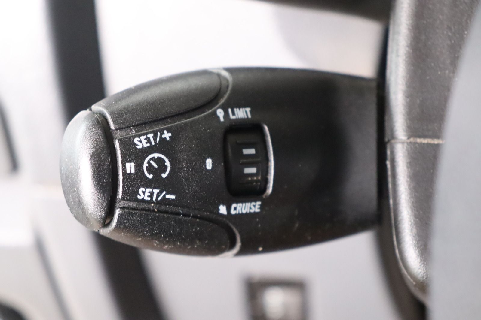 Fahrzeugabbildung Citroën Jumpy L2 2.0 HDI 125 FAP Exclusive 8-Sitzer