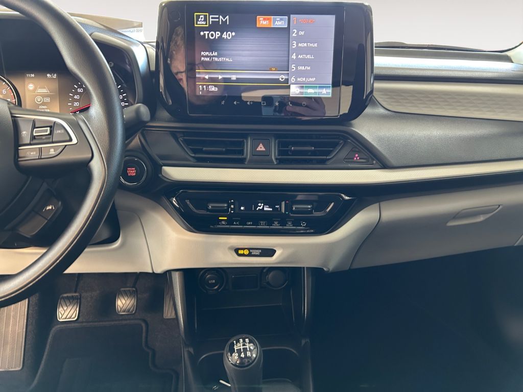 Fahrzeugabbildung Suzuki Swift 1.2 Dualjet Hybrid Allrad MT Club