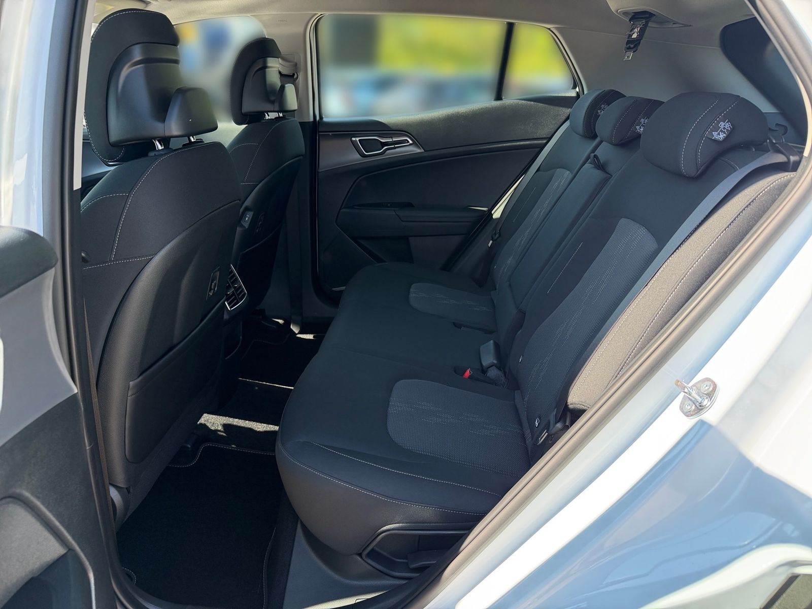 Fahrzeugabbildung Kia SPORTAGE 1.6T 2WD VIS STD Faceflift