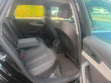 Audi A4 - 12