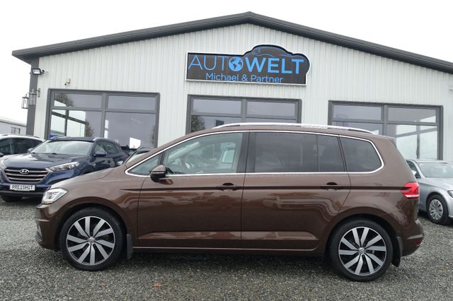 Volkswagen Touran 2.0 TDI DSG Highline 7Sitzer VWScheckheft